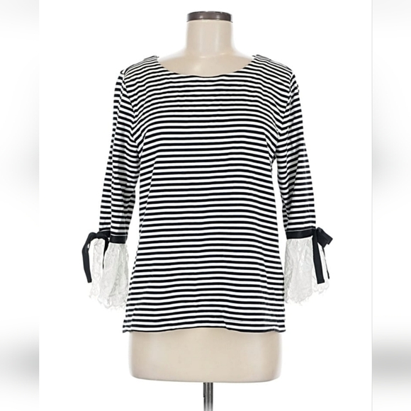 NWOT Karl Lagerfeld Black and White Striped Blouse with Lace Trim Retail $85 - Picture 1 of 5